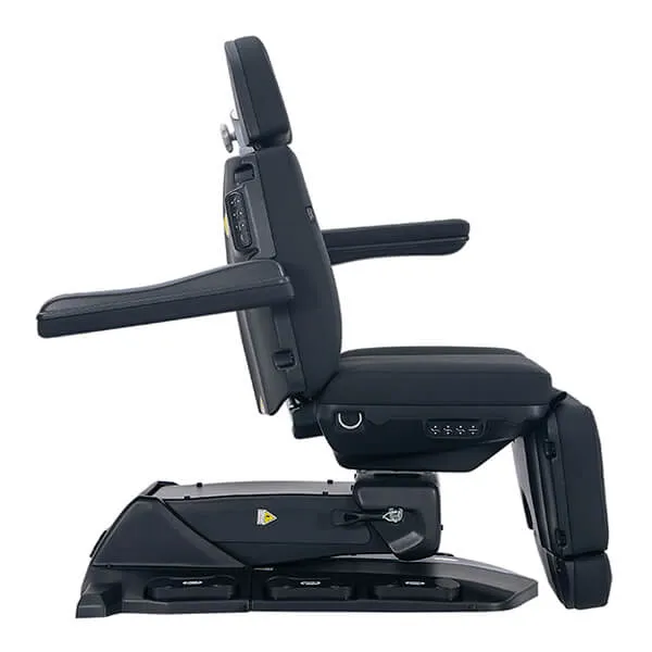 quattro-iv-treatment-bed-black-armrest-adjusted-dsse.webp