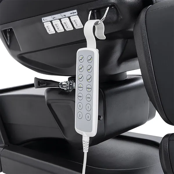 galea-treatment-bed-black-hand-remote-dsse.webp