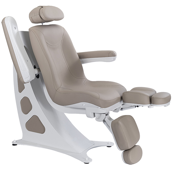 aero 3000 podiatry chair with split leg and electric adjustment
